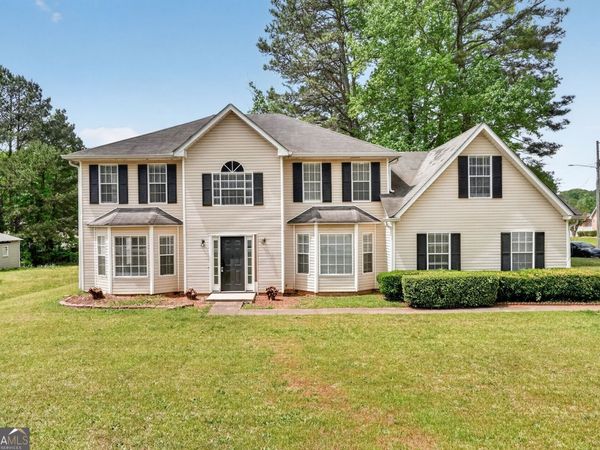 6343 Laurel Green Drive, Lithonia, GA 30058