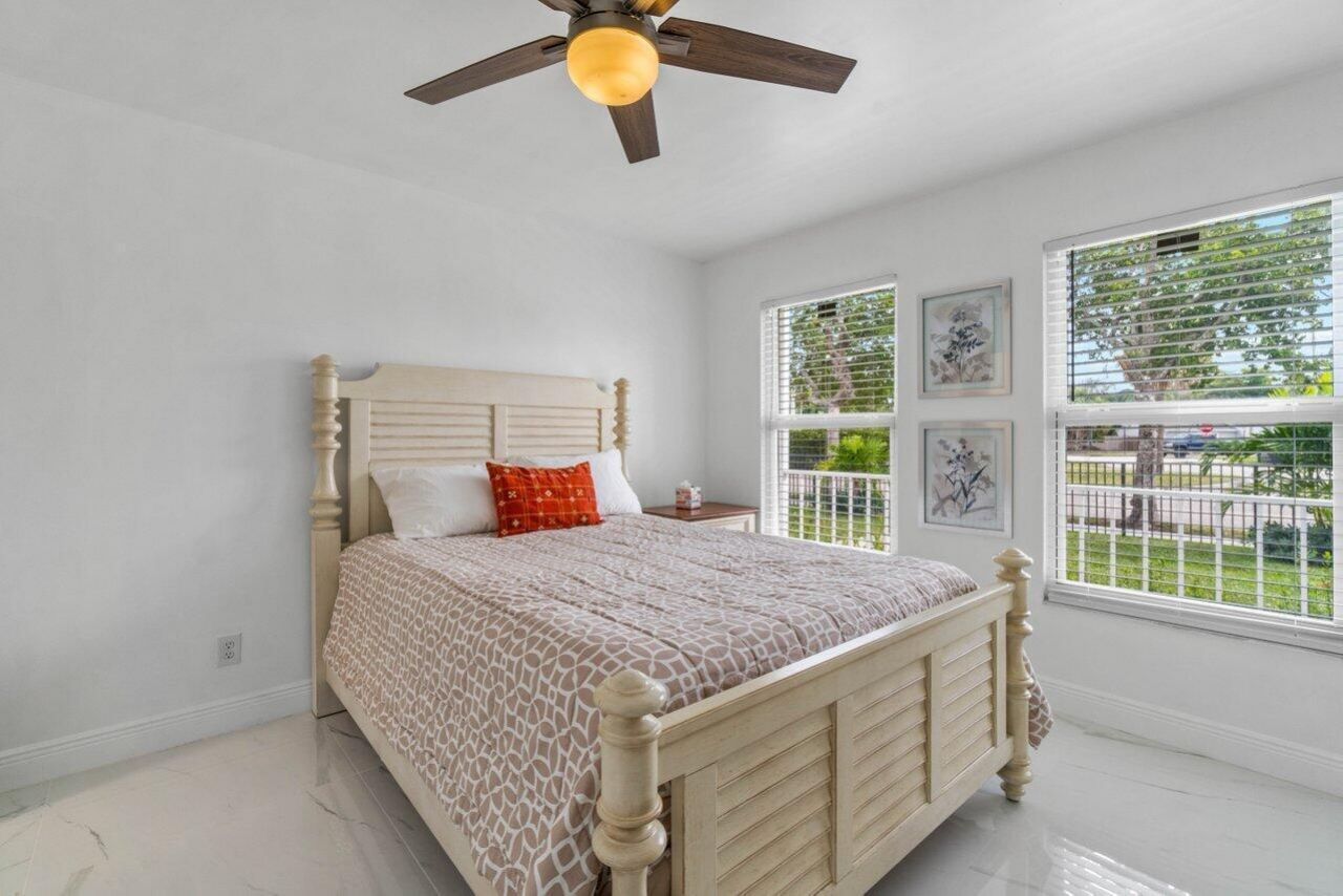 2233 Dock Street, West Palm Beach, FL 33401 Photo