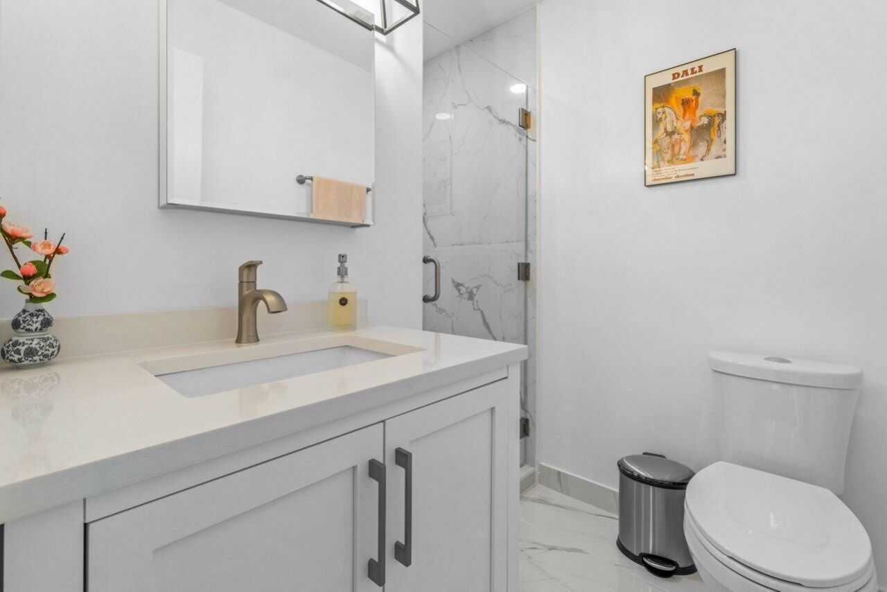 2233 Dock Street, West Palm Beach, FL 33401 Photo