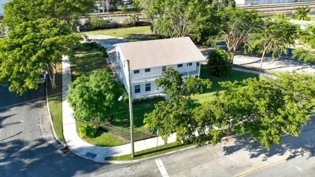 2233 Dock Street, West Palm Beach, FL 33401 Photo