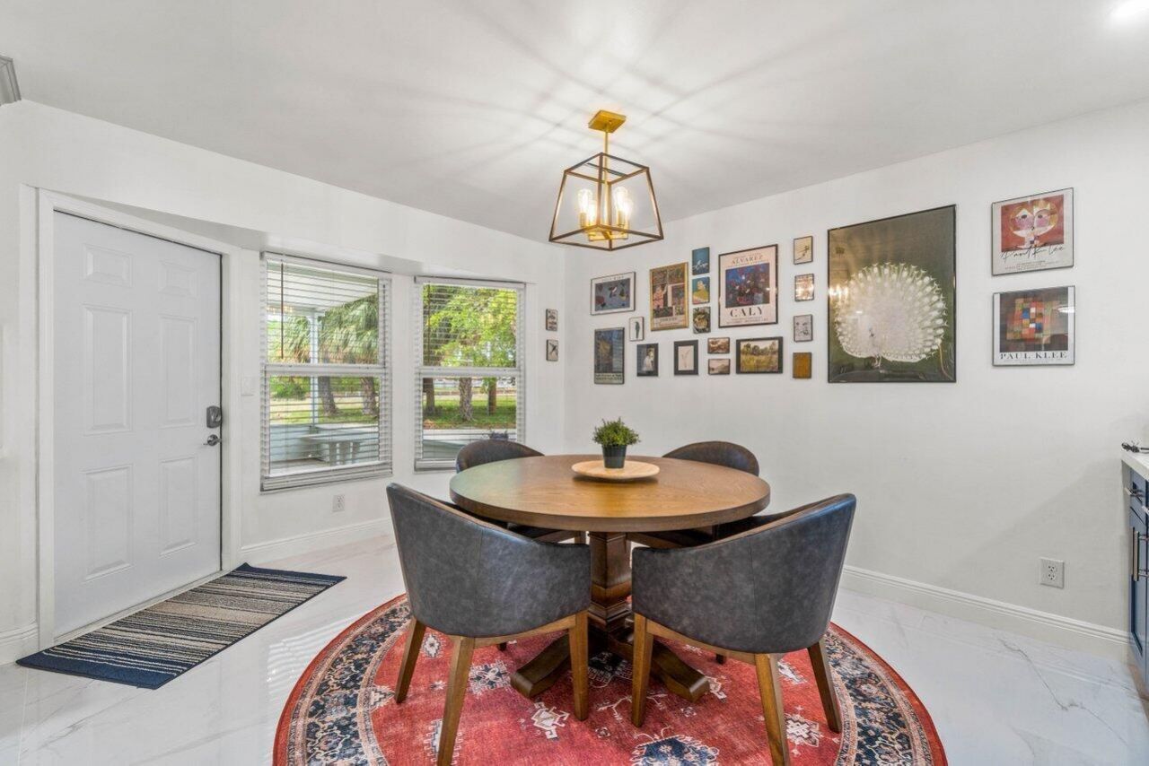 2233 Dock Street, West Palm Beach, FL 33401 Photo
