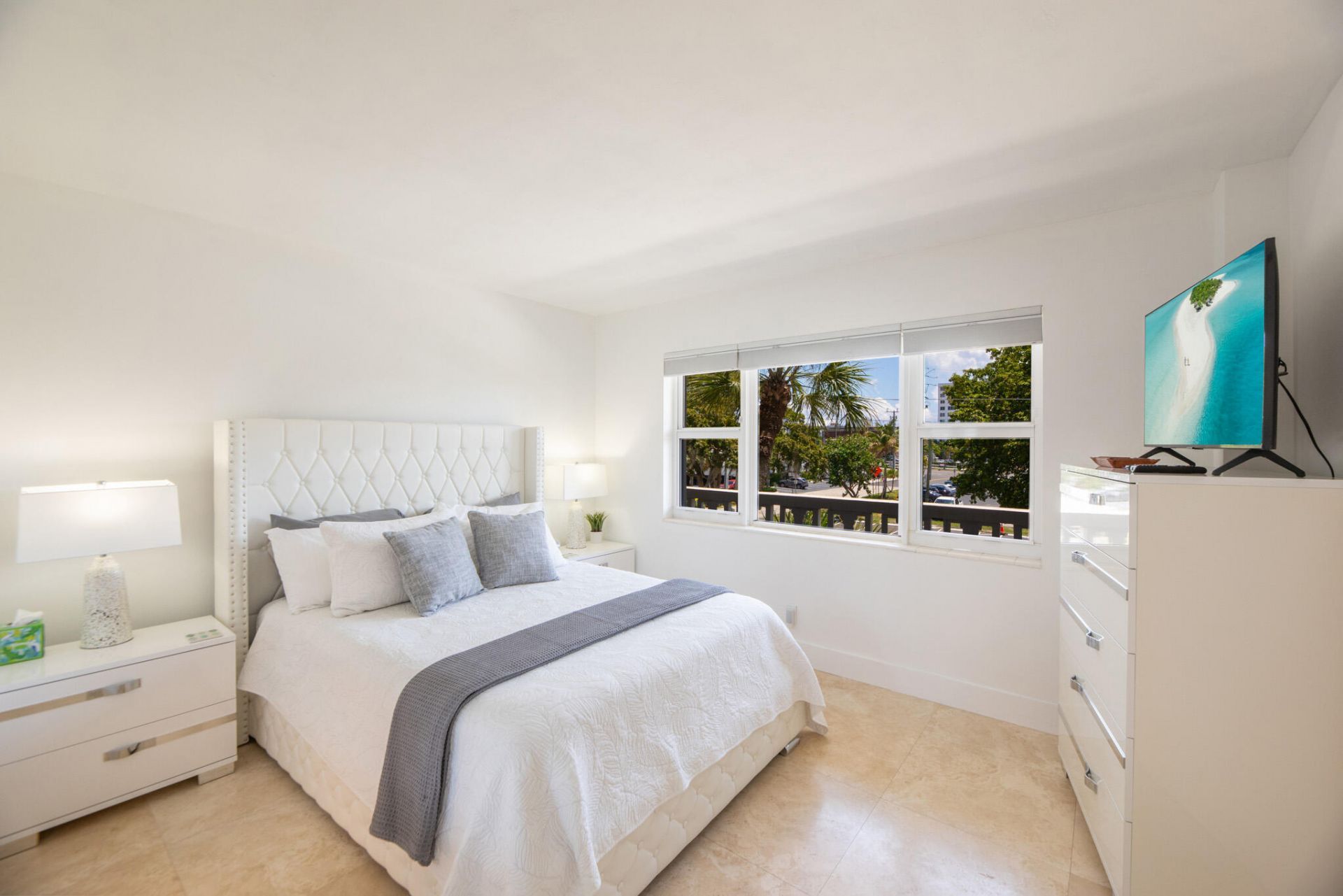 3121 NE 51st Street, Unit 305e, Fort Lauderdale, FL 33308 Photo