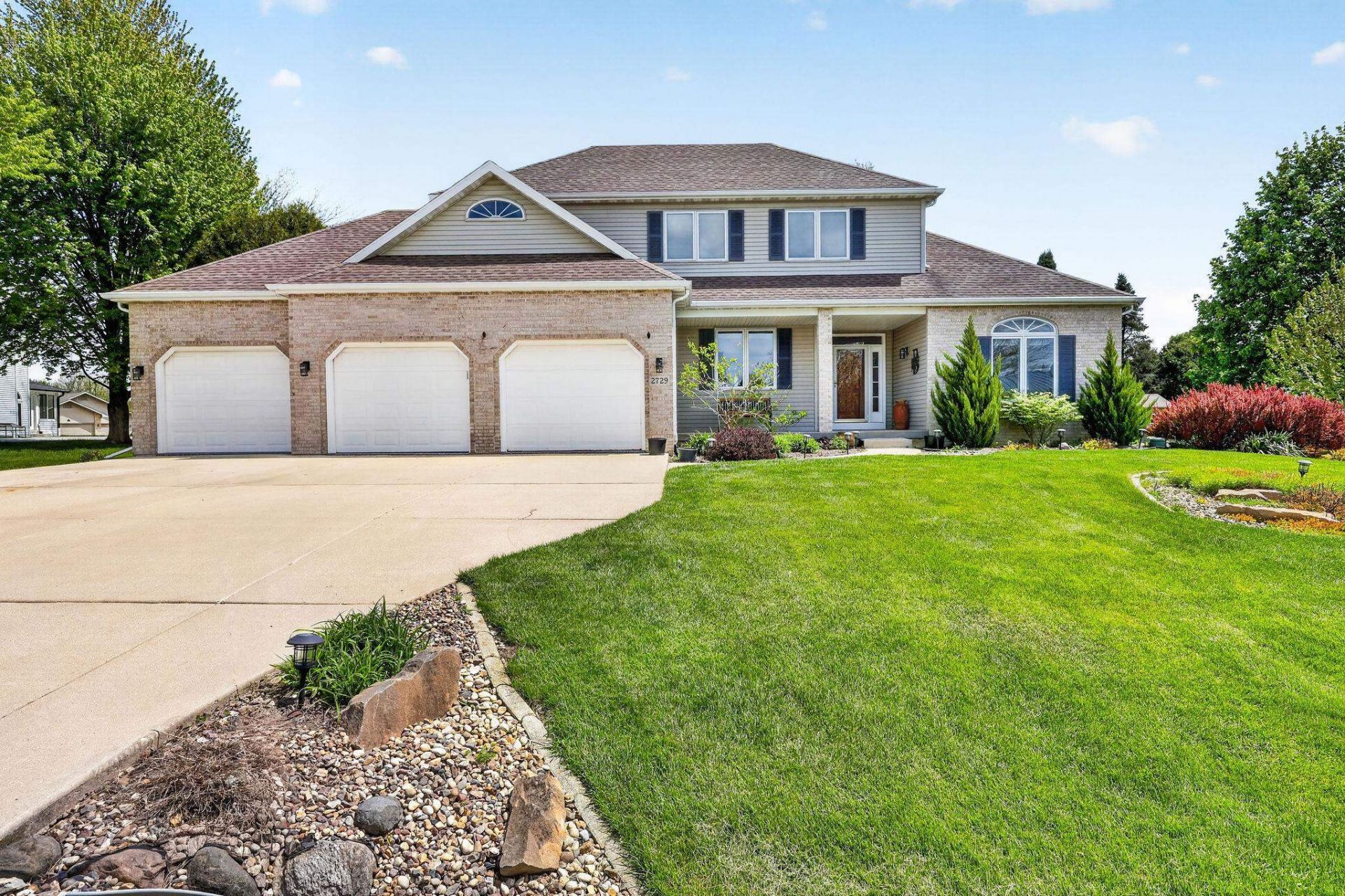 2729 Northwynde Passage, Sun Prairie, WI 53590 Main Photo