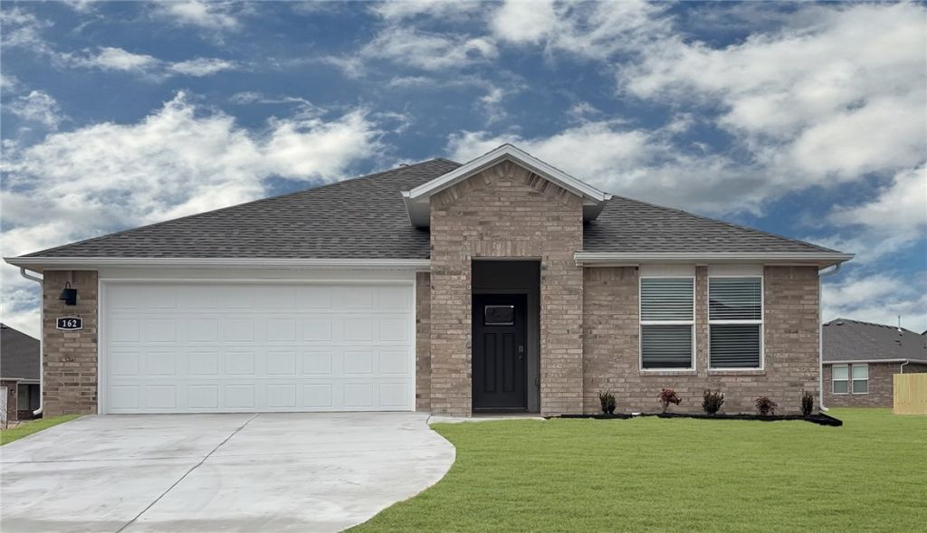 4627 W Sirius Street, Fayetteville, AR 72704 Main Photo