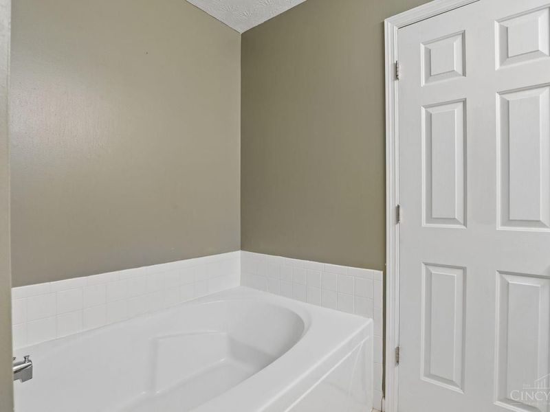 14 Hummingbird Way, Pierce Twp, OH 45102 Photo 45