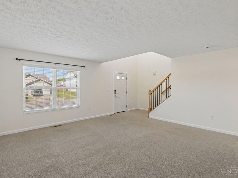 14 Hummingbird Way, Pierce Twp, OH 45102 Photo 5