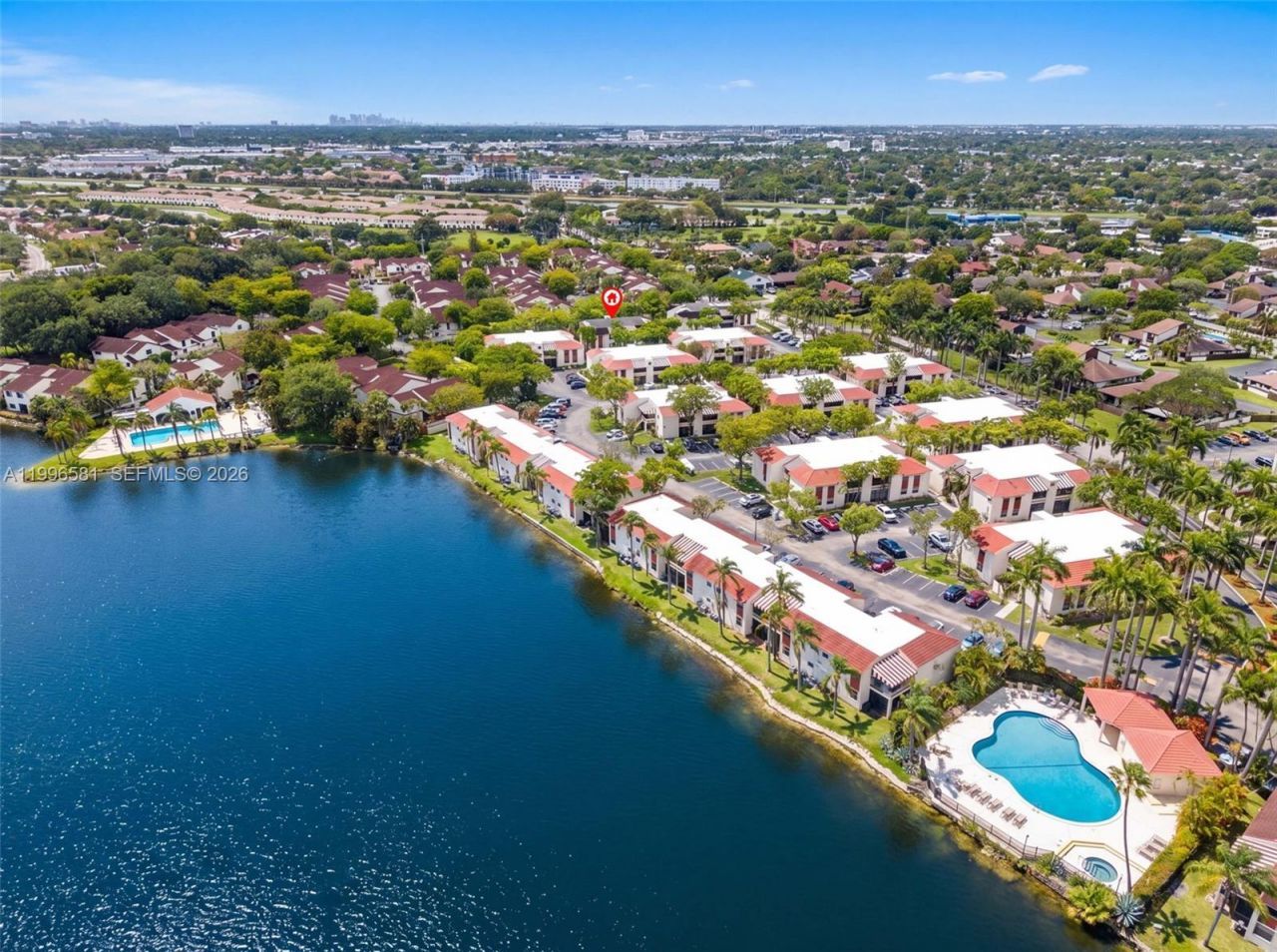 20015 NE 3rd Ct , Unit 6, Miami, FL 33179 Photo