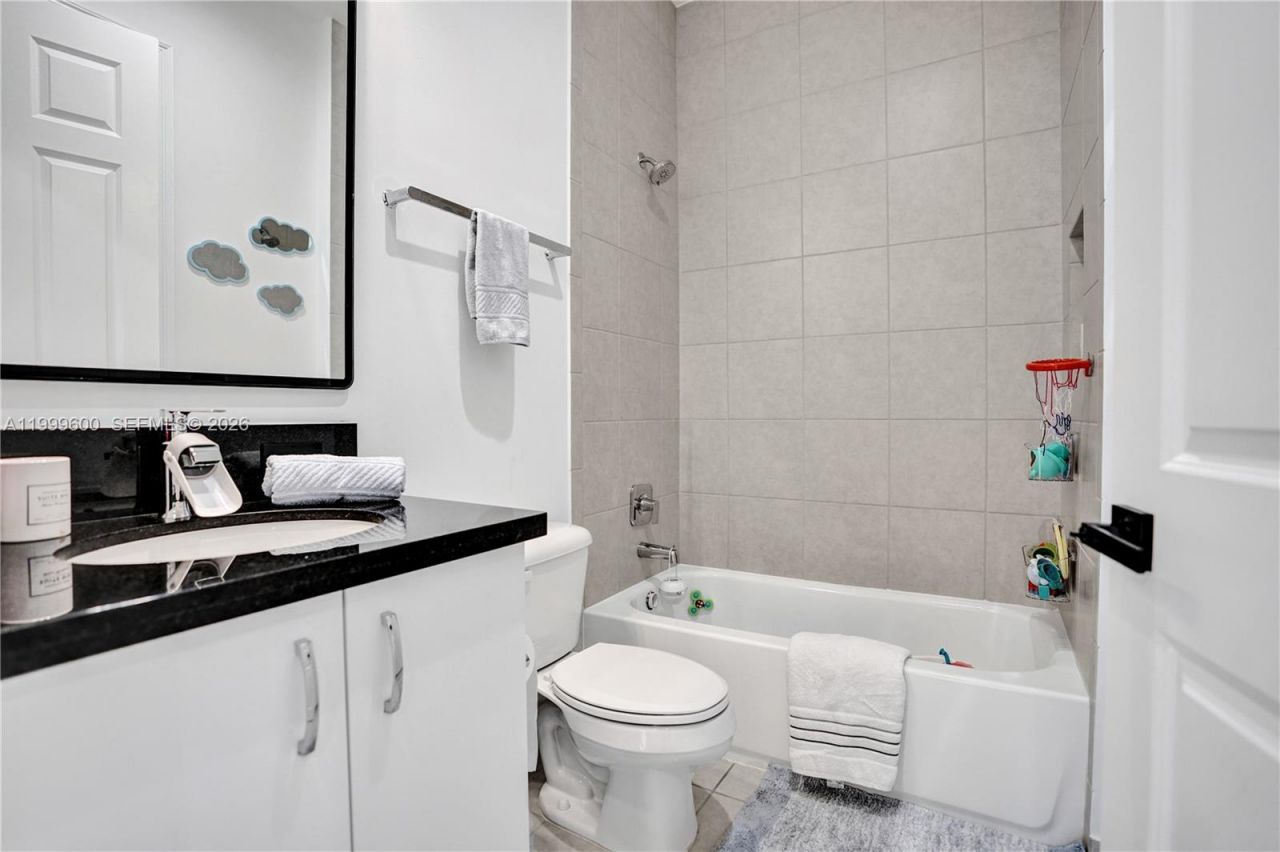 17073 Cappuccino Way, Boca Raton, FL 33496 Photo