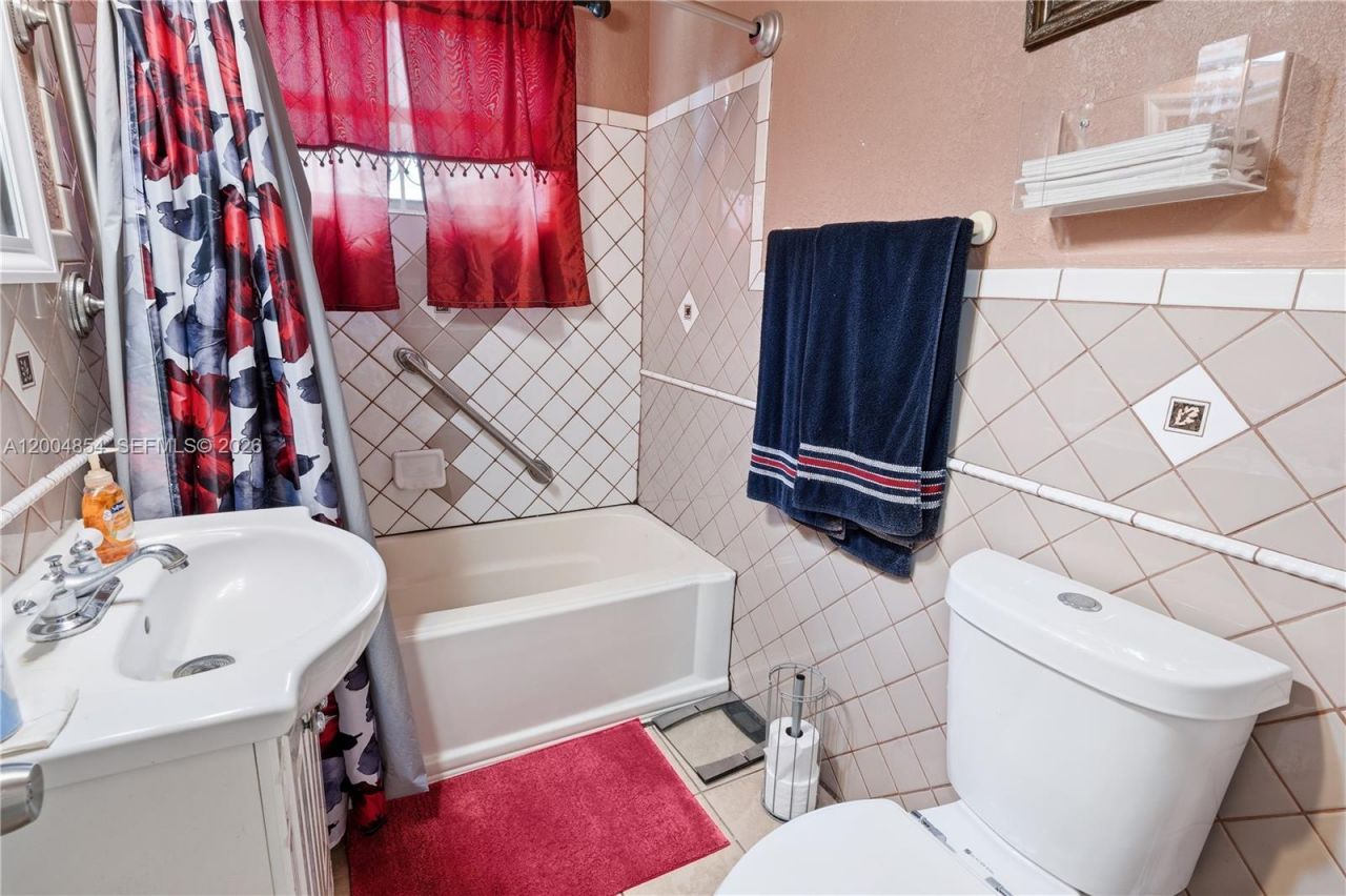 18910 NW 11th Ave, Miami Gardens, FL 33169 Photo