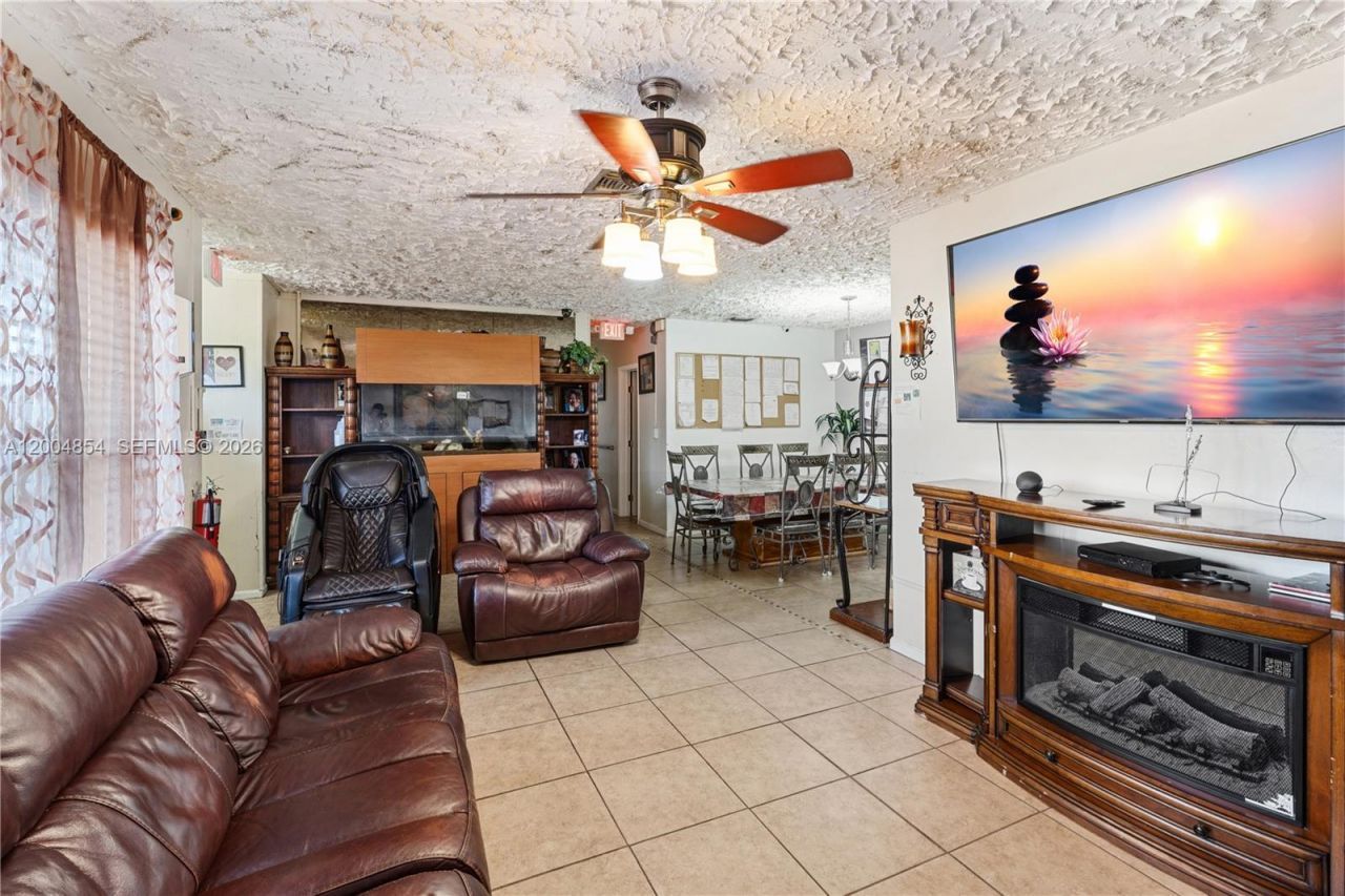 18910 NW 11th Ave, Miami Gardens, FL 33169 Photo