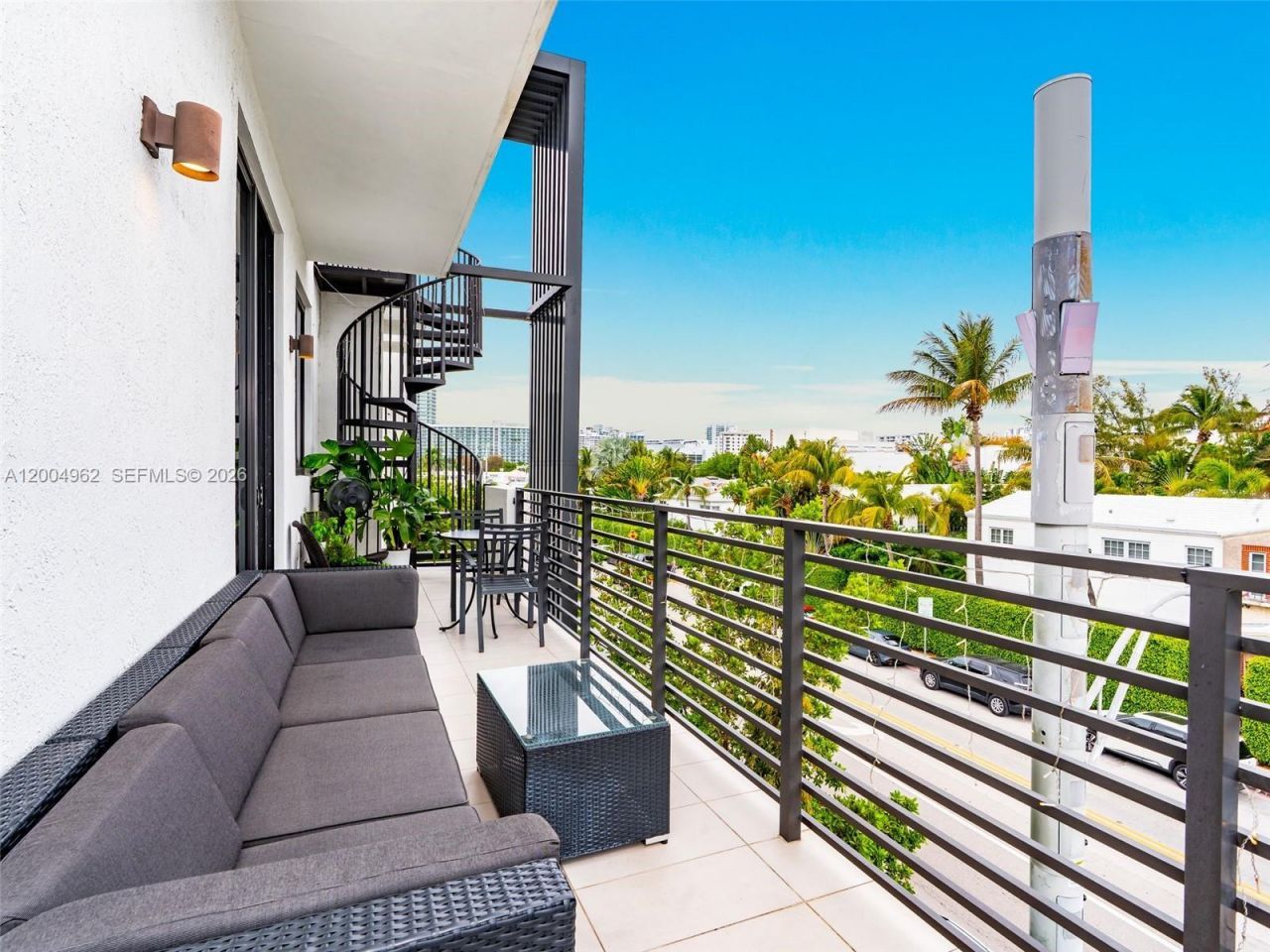 1030 15th St, Unit 321, Miami Beach, FL 33139 Photo
