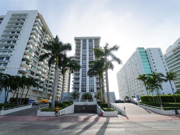 1228 West Ave , Unit 513, Miami Beach, FL 33139