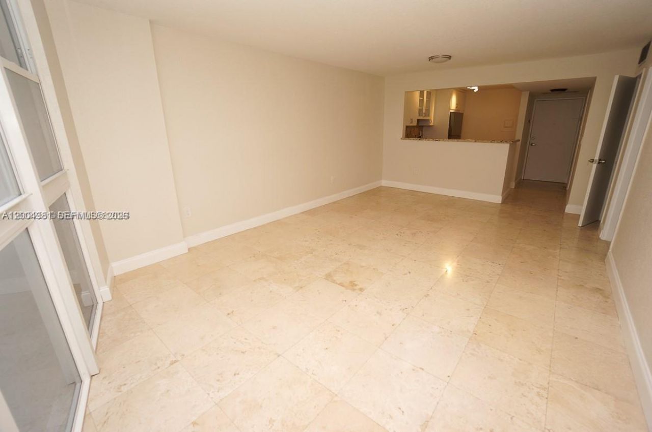 1228 West Ave , Unit 513, Miami Beach, FL 33139 Photo
