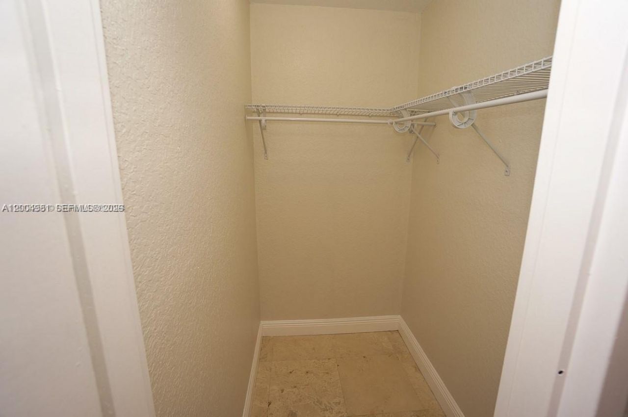 1228 West Ave , Unit 513, Miami Beach, FL 33139 Photo