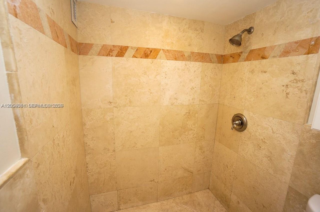 1228 West Ave , Unit 513, Miami Beach, FL 33139 Photo
