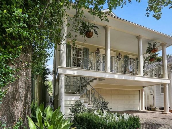 332 WALNUT Street, New Orleans, LA 70118