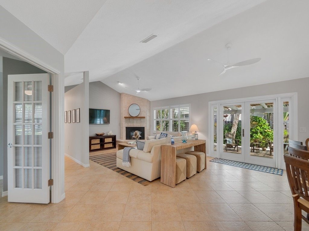 2244 Magans Ocean Walk, Vero Beach, FL 32963 Photo