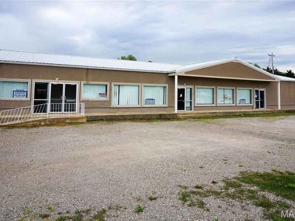 1126 Old Rte 66 , St Robert, MO 65584