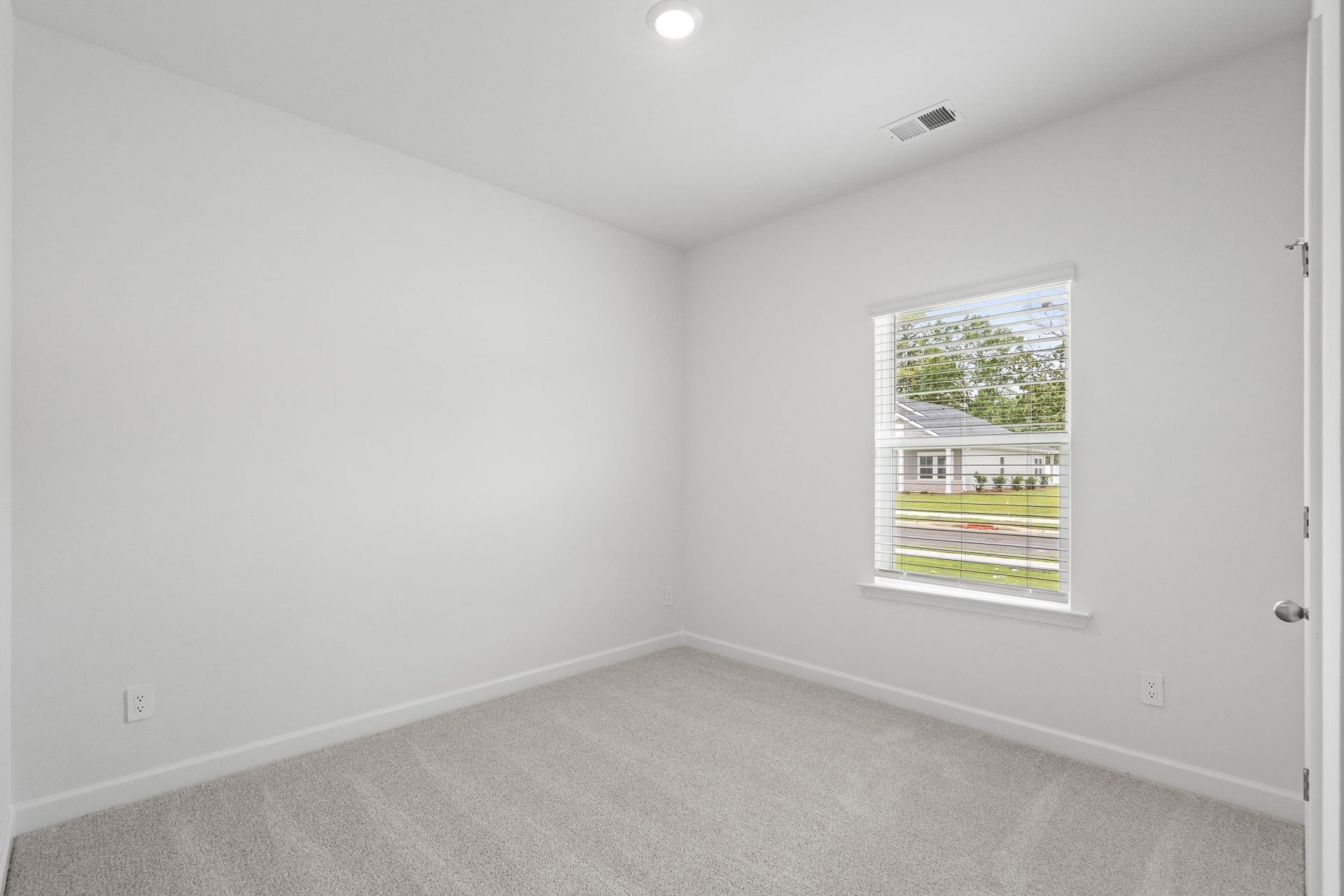 308 Jessamine St. Photo 37