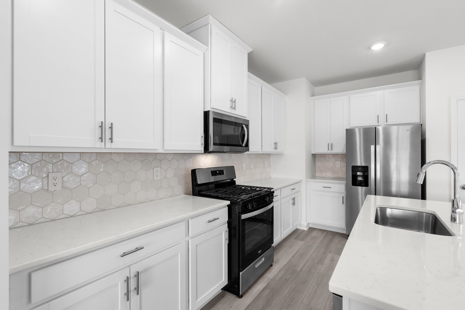 308 Jessamine St.  Photo 7