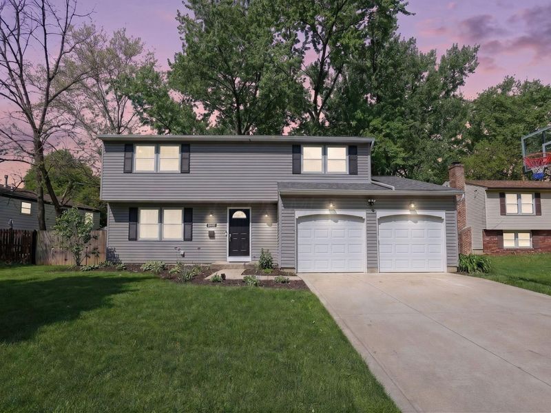 6413 Deer Ridge Lane, Columbus, OH 43229 Photo 2