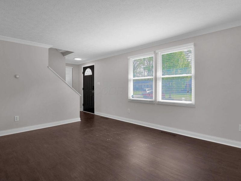 6413 Deer Ridge Lane, Columbus, OH 43229 Photo 5