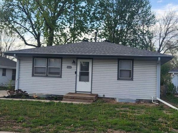7218 Morton Street, Lincoln, NE 68507
