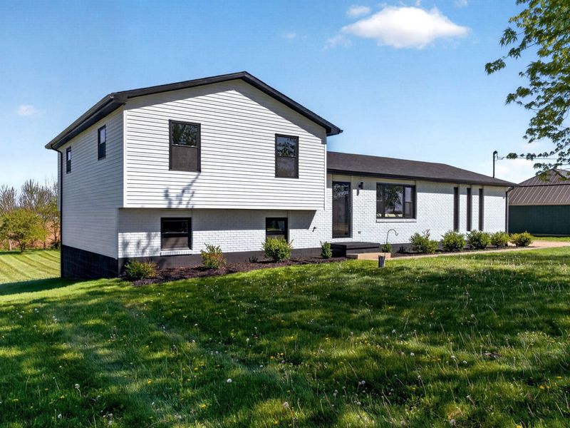 2430 Myers Road, Springfield, OH 45502 Photo 6