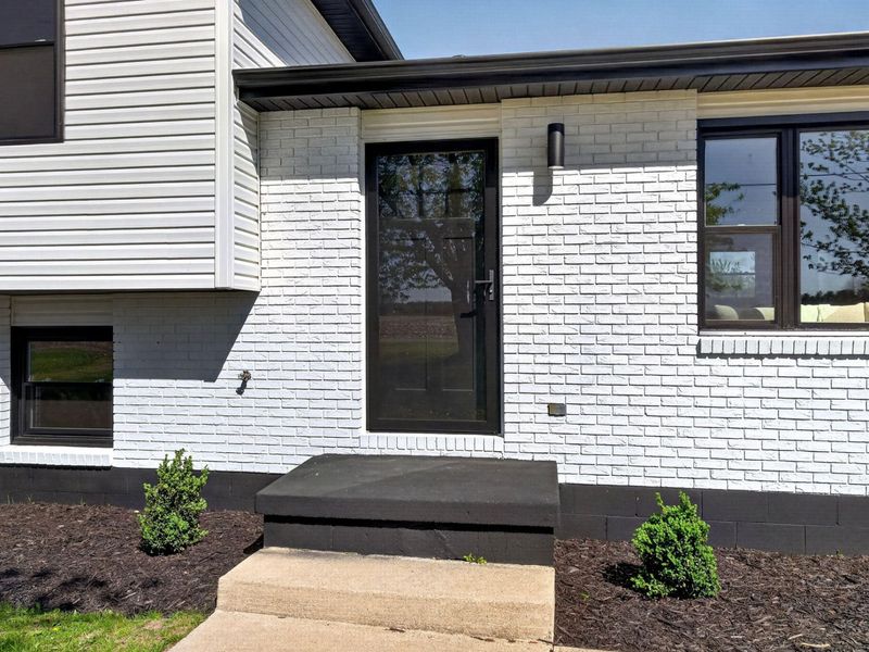 2430 Myers Road, Springfield, OH 45502 Photo 7