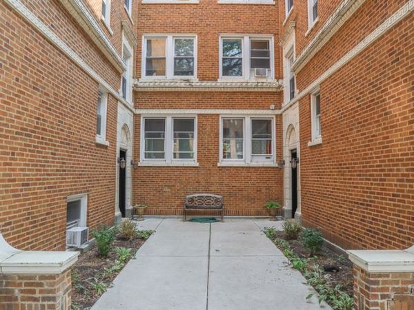 3947 N Hoyne Avenue , Unit 2, Chicago, IL 60618