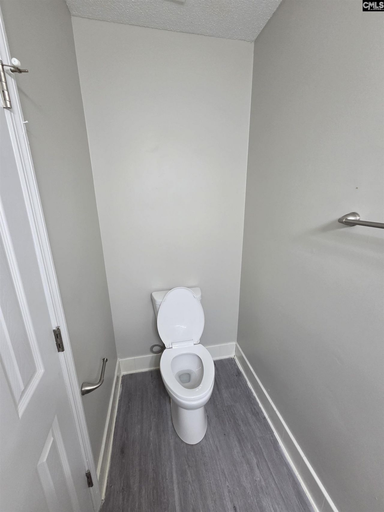 4137 Shorecrest Drive  Photo 15