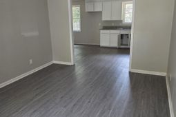 4137 Shorecrest Drive  photo 4