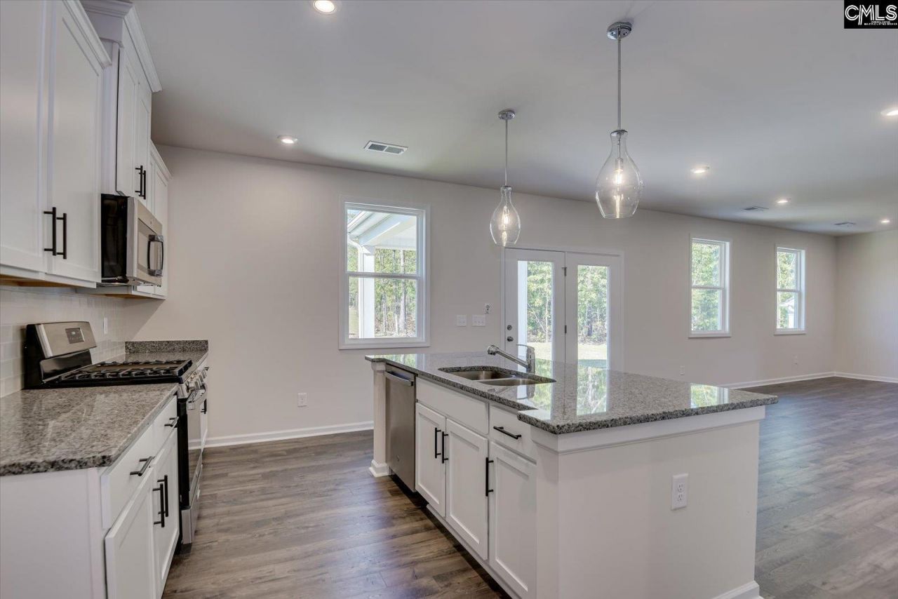 313 Brass Billion Path  Photo 13