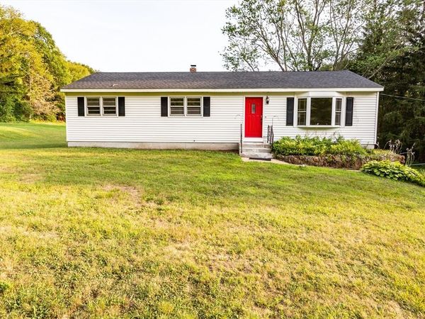 1102 East Rd, Warren, MA 01083