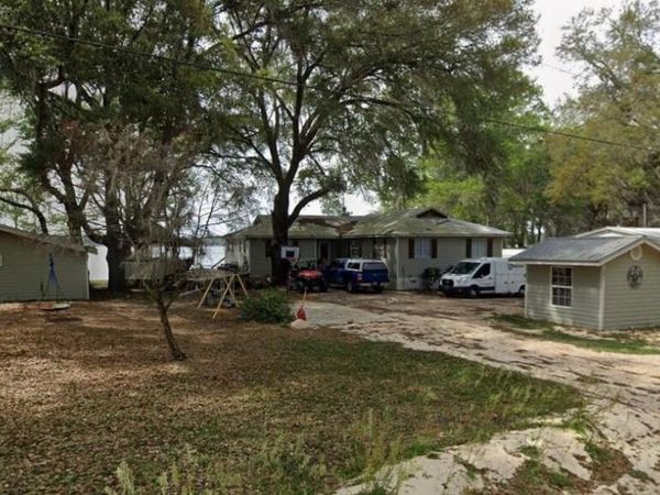 101 WALKER DRIVE , INTERLACHEN, FL 32148