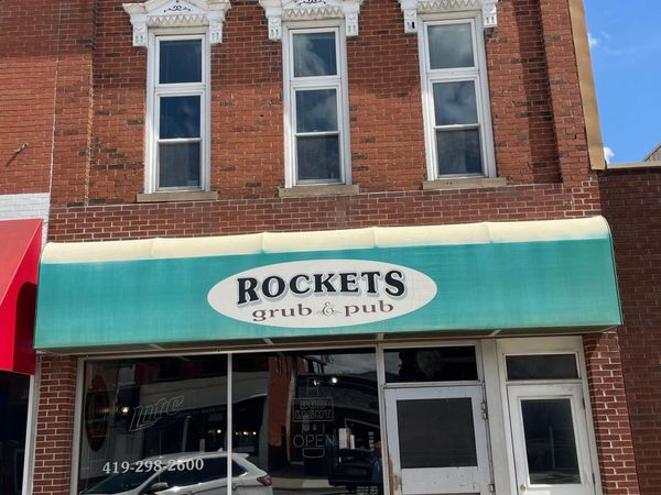 128 N Michigan Avenue , Edgerton, OH 43517