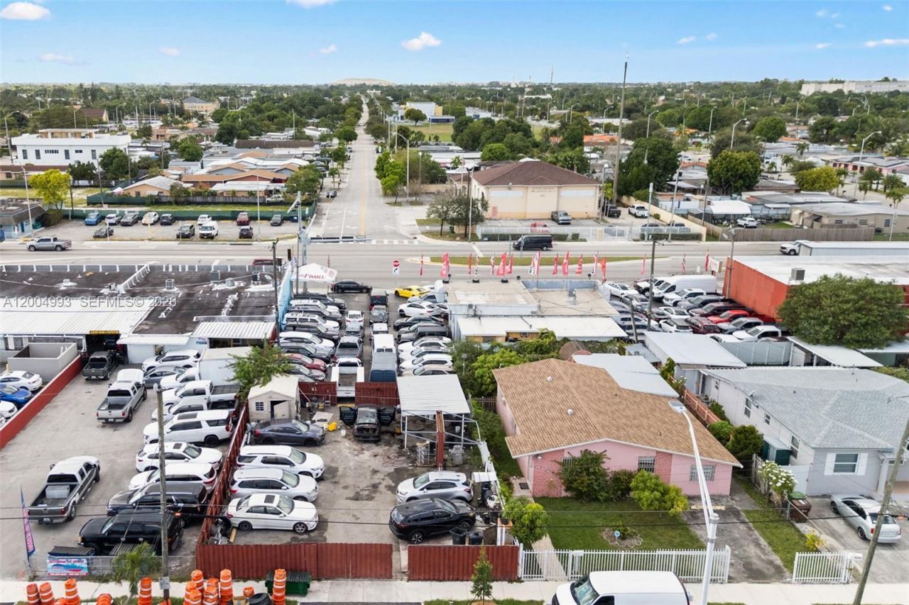 10301 NW 27th Ave , Miami, FL 33147 Photo