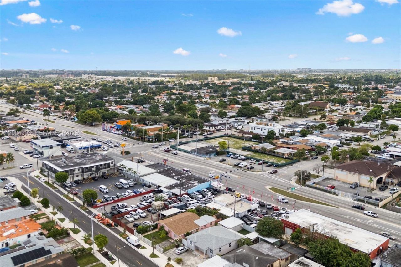 10301 NW 27th Ave , Miami, FL 33147 Photo