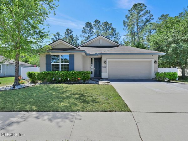 11614 CARSON LAKE Drive W, Jacksonville, FL 32221