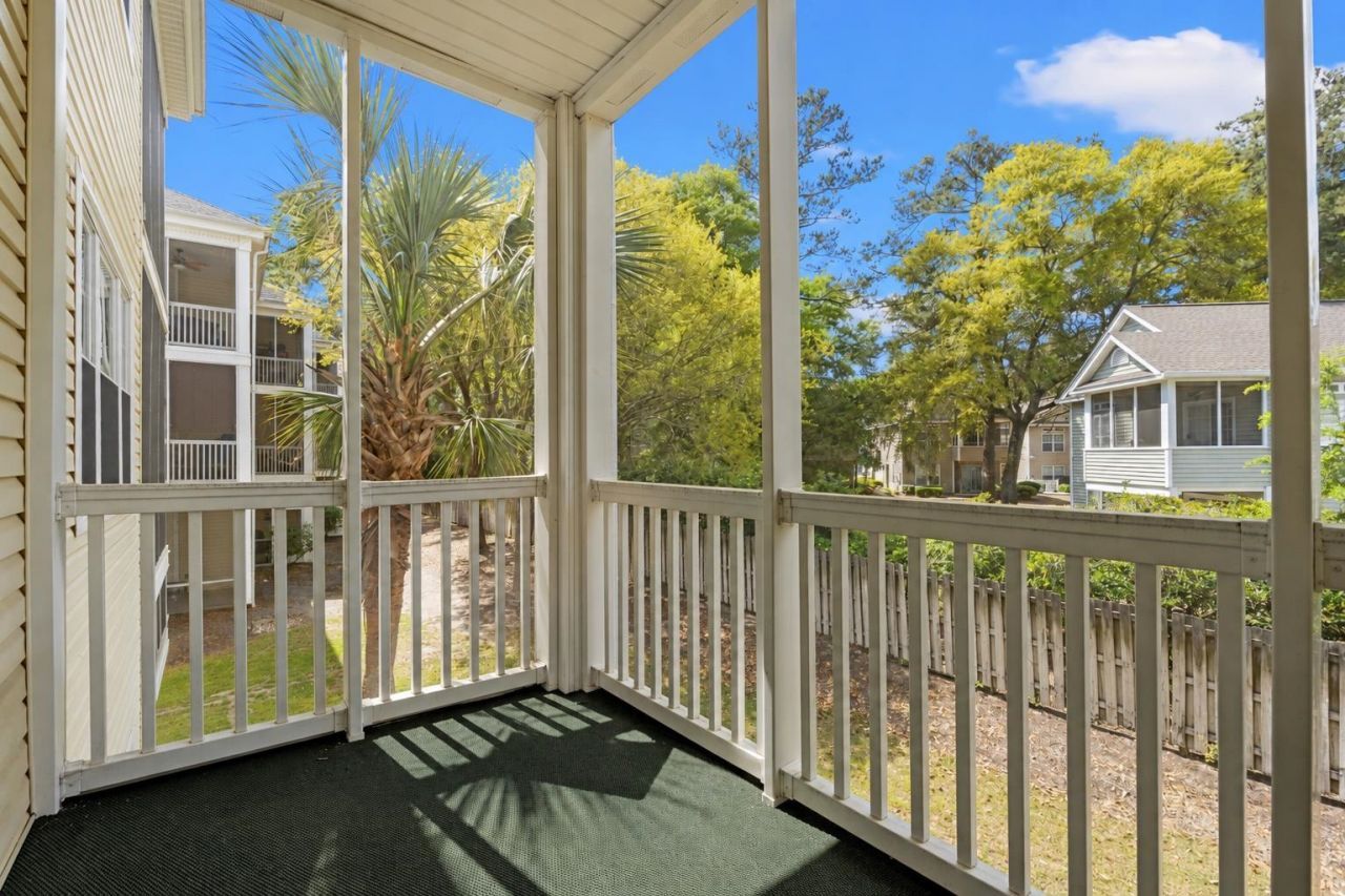 601 Hillside Dr. Photo 17