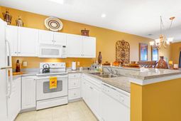 601 Hillside Dr. photo 4