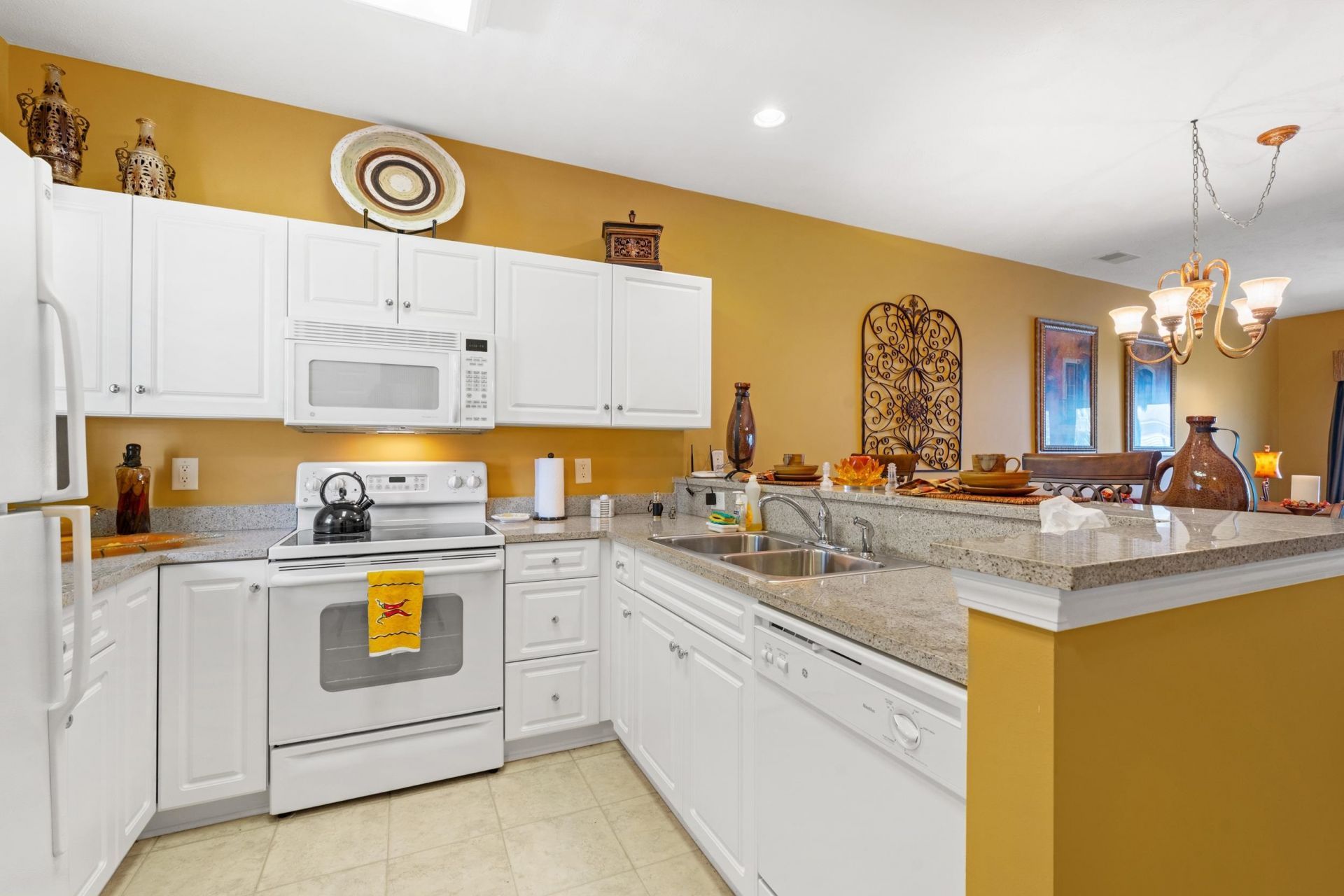 601 Hillside Dr. Photo 5