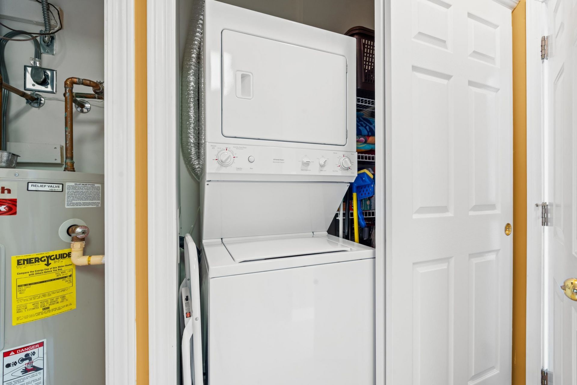 601 Hillside Dr. Photo 7