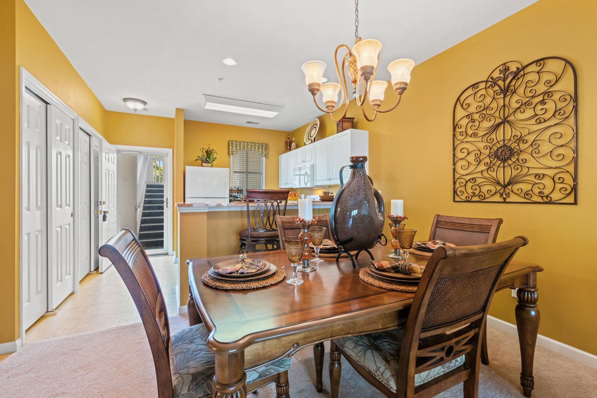 601 Hillside Dr. Photo 8