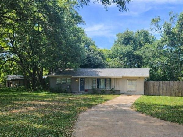 6500 Oaklane Drive , Theodore, AL 36582