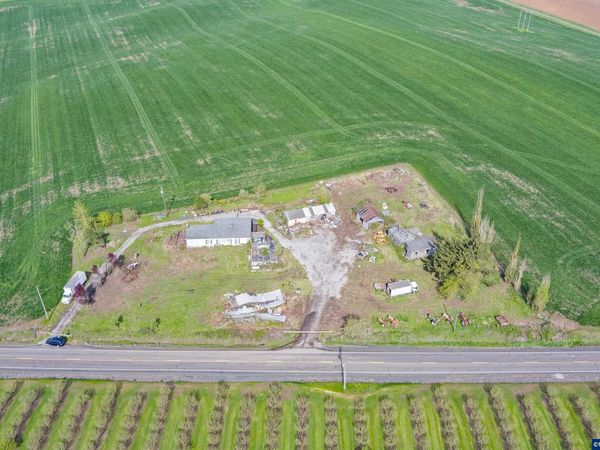 4065 Perrydale Rd, Dallas, OR 97338