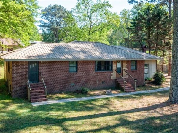 153 Dawson Forest Road, Dawsonville, GA 30534