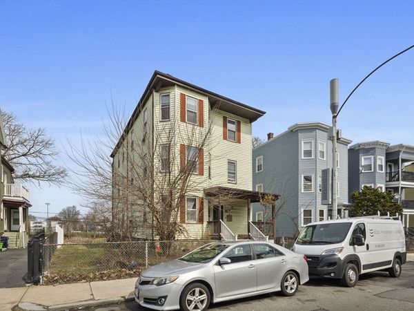 41 Armandine St, Boston, MA 02124