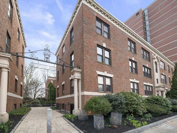 1986 Commonwealth, Unit 2, Boston, MA 02135