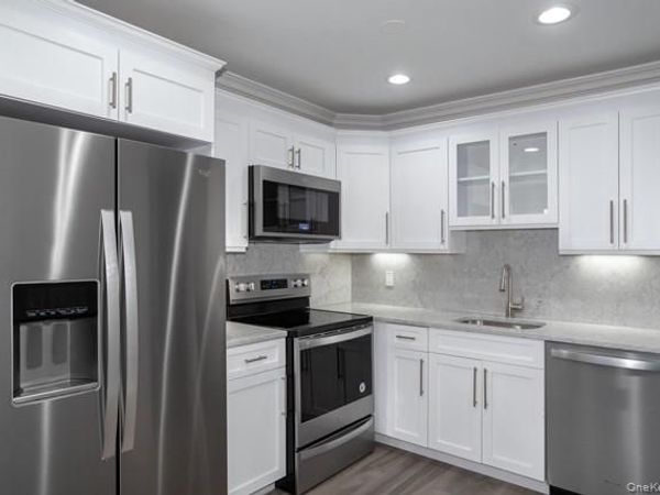 34 Longfellow Avenue , Unit 3402, Levittown, NY 11756